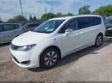 Chrysler Pacifica Hybrid Platinum 2C4RC1N79HR739945 снимка