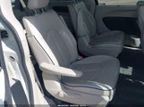 Chrysler Pacifica Hybrid Platinum 2C4RC1N79HR739945 снимка