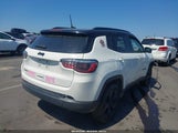 Jeep Compass Altitude 4X4 3C4NJDBB8KT713128 снимка