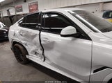 BMW X6 xDrive40I 5UXCY6C08P9N58641 fotografie