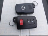 Toyota Prius C Three JTDKDTB37D1551340 снимка