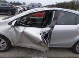 Toyota Prius C Three JTDKDTB37D1551340 снимка