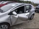 Toyota Prius C Three JTDKDTB37D1551340 снимка