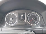 Volkswagen Tiguan S WVGAV3AX7EW035928 снимка