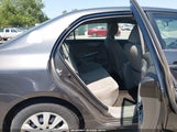 Toyota Corolla Le 2T1BU4EE8DC055025 снимка
