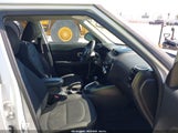 Kia Soul + KNDJP3A53E7705269 photo