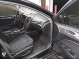 Ford Fusion Se 3FA6P0HD4JR222481 снимка