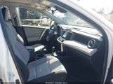 Toyota Rav4 Hybrid Xle JTMRJREV1JD197848 photo