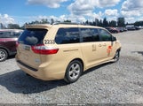 Toyota Sienna Le 8 Passenger 5TDKK3DC2FS580835 снимка