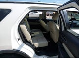 Ford Explorer Platinum 1FM5K8HT7JGC20625 fotografie