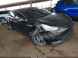 Tesla Model 3 Long Range/Mid Range 5YJ3E1EA9JF018568 fotografie
