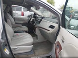Toyota Sienna Xle V6 5TDYK3DC5BS132741 снимка