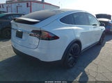 Tesla Model X Long Range Dual Motor All-Wheel Drive/Long Range Plus Dual Motor All-Wheel Drive 5YJXCDE2XLF304255 photo