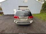 Toyota Sienna Le 5TDZK23C27S083702 снимка