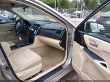 Toyota Camry Le 4T1BF1FK1GU527730 fotografie