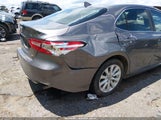 Toyota Camry Le 4T1B11HK2KU761055 fotografie