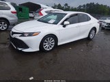 Toyota Camry Le 4T1B11HK1KU820645 fotografie