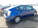 Toyota Prius Two JTDKN3DU2B0250500 fotografie