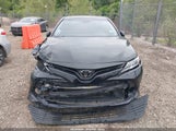 Toyota Camry Le 4T1B11HK8JU095351 photo