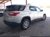 Chevrolet Traverse Ls 1GNERFKW7KJ260092 снимка