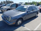 Mercedes-Benz E 320 WDBJF55F7VA298141 fotografie