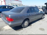 Mercedes-Benz E 320 WDBJF55F7VA298141 fotografie