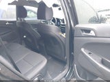 Hyundai Tucson Se KM8J23A40KU868802 снимка