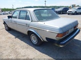 Mercedes-Benz 300 Dt WDBAB33C9FA271341 снимка