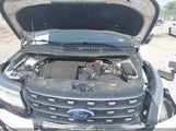 Ford Explorer Xlt 1FM5K8D83HGC63936 fotografie