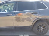 Jeep Cherokee Latitude 1C4PJLCB0FW573562 снимка