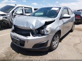 Chevrolet Sonic Lt Auto 1G1JC5SG0F4220851 снимка