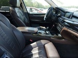 BMW X5 xDrive50I 5UXKR6C53E0C03305 снимка