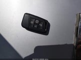 Volkswagen Tiguan 2.0T Se/2.0T Sel 3VV2B7AX1JM151386 fotografie