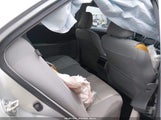 Toyota Camry Le 4T4BF1FK3DR332813 fotografie