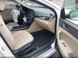 Hyundai Sonata Se 5NPE24AF3KH782455 снимка