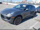 Porsche Macan S WP1AB2A59JLB34220 fotografie