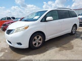 Toyota Sienna Le V6 8 Passenger 5TDKK3DCXDS314329 photo