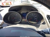Hyundai Veloster Base W/Gray KMHTC6AD5DU148311 photo