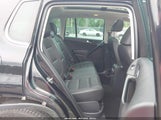 Volkswagen Tiguan 2.0T Wolfsburg Edition WVGSV7AX0HW508908 снимка