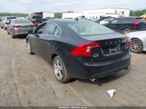 Volvo S60 T5 YV1622FS3C2124498 fotografie