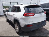 Jeep Cherokee Latitude 4X4 1C4PJMCB5JD528465 снимка