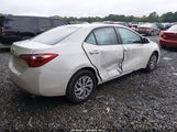 Toyota Corolla Le 5YFBURHE4KP885345 fotografie