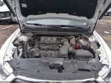 Ford Taurus Se 1FAHP2D89JG103913 photo