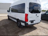 Mercedes-Benz Sprinter  Standard Roof 4-Cyl Diesel W1Z4KFHYXSP818099 fotografie