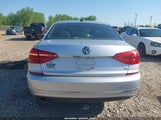 Volkswagen Passat 1.8T Se 1VWBT7A39GC014261 photo