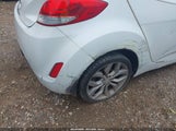Hyundai Veloster Base W/Gray KMHTC6AD9DU166861 снимка