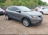 Nissan Rogue Sport Sv JN1BJ1CP2HW023084 fotografie