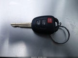 Toyota Rav4 Xle JTMWFREV8HJ133645 снимка