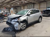 Toyota Rav4 Xle JTMRFREV1D5023245 fotografie