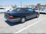 Mercedes-Benz E 320 WDBEA66E1SC281248 снимка